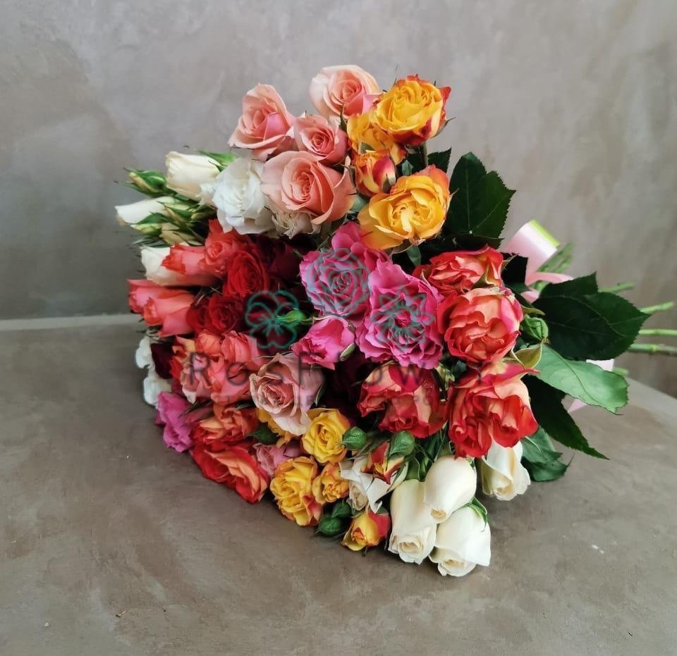 Букет цветов из: Розы в Бородках