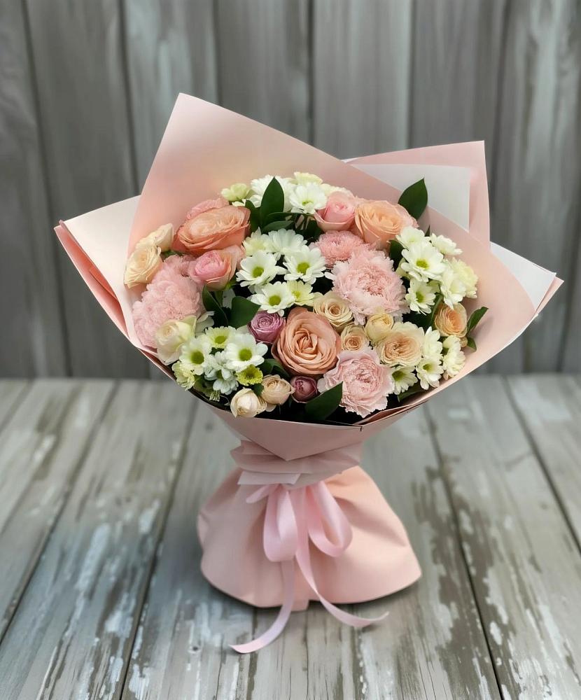 Букет цветов из: Гвоздики, Розы и Хризантемы в Бородках