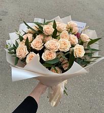 Букет Кремовые розы Латте в Бородках