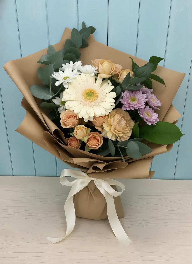 Букет цветов из: Герберы и Хризантемы в Бородках