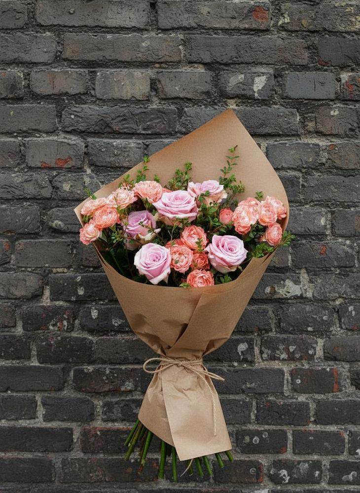 Букет цветов из: Розы в Бородках