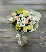 Букет цветов из:  Альстромерии, Розы и Хризантемы в Бородках