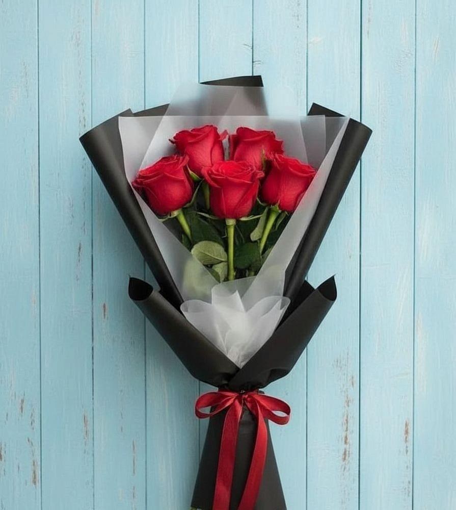 Букет цветов из: Розы в Бородках