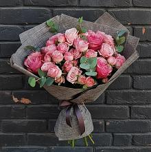 Букет цветов из:  Розы #REPLACE_PRED# Бородках